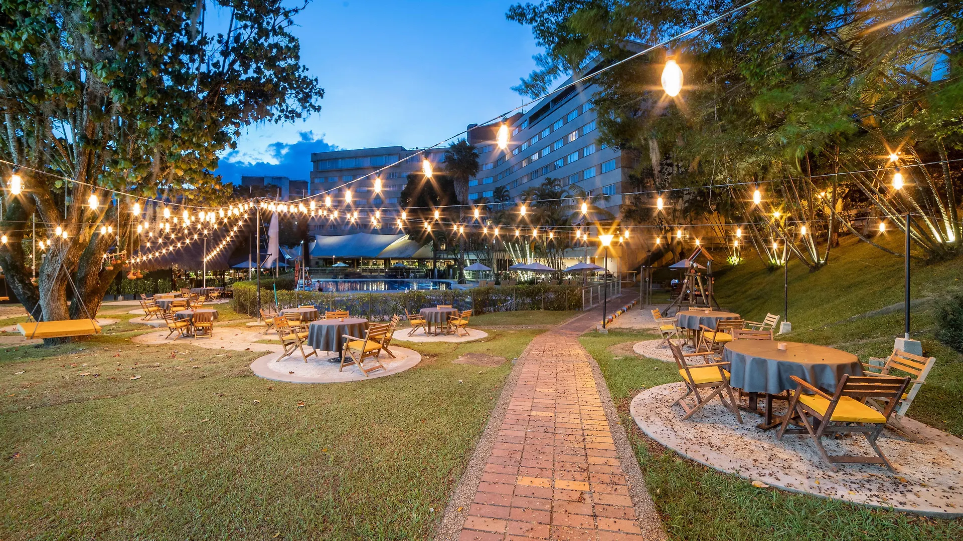 מלון Intercontinental Medellin - Movich By Ihg
