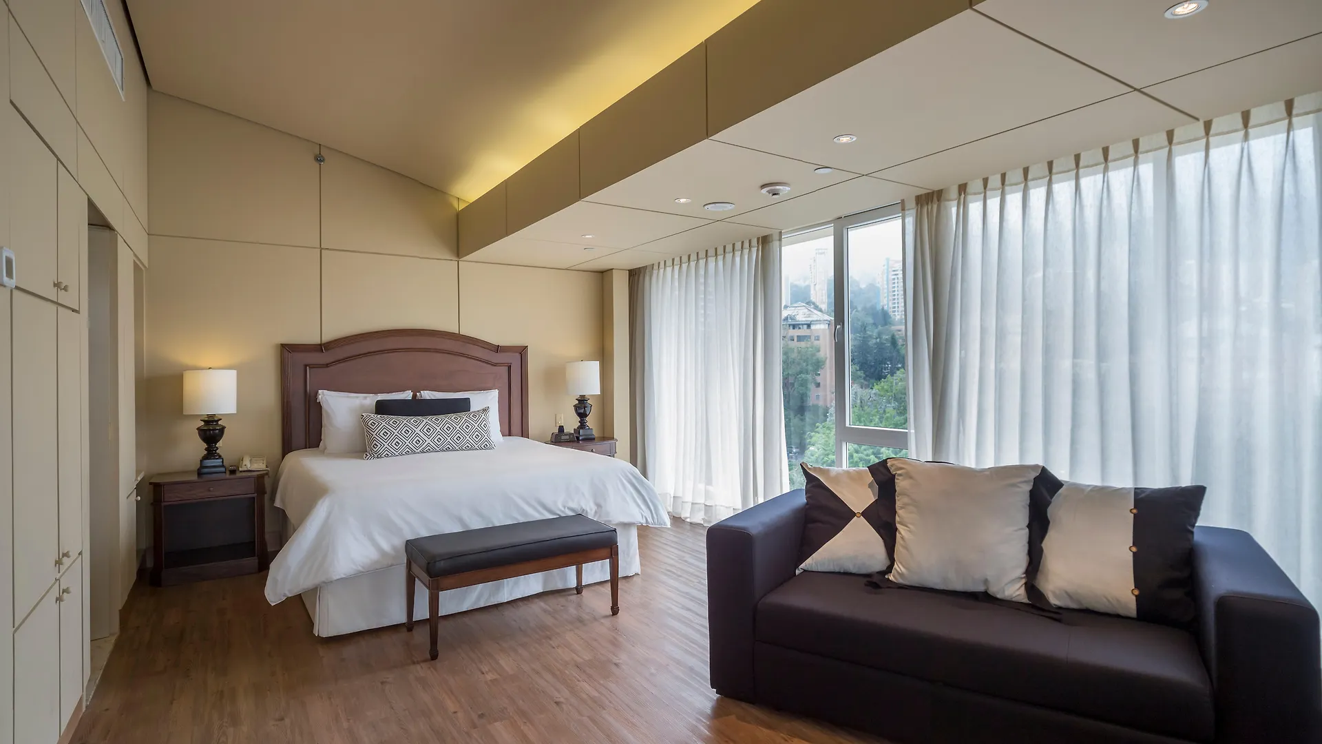מלון Intercontinental Medellin - Movich By Ihg