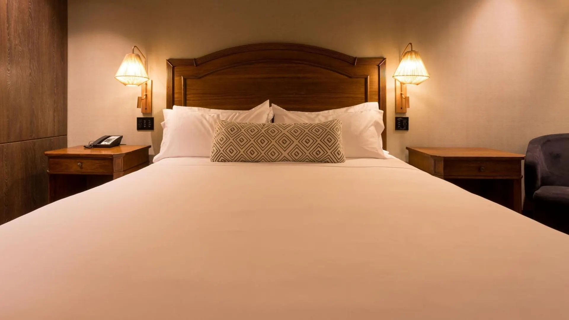 *****  Отель Intercontinental Medellin - Movich By Ihg Колумбия